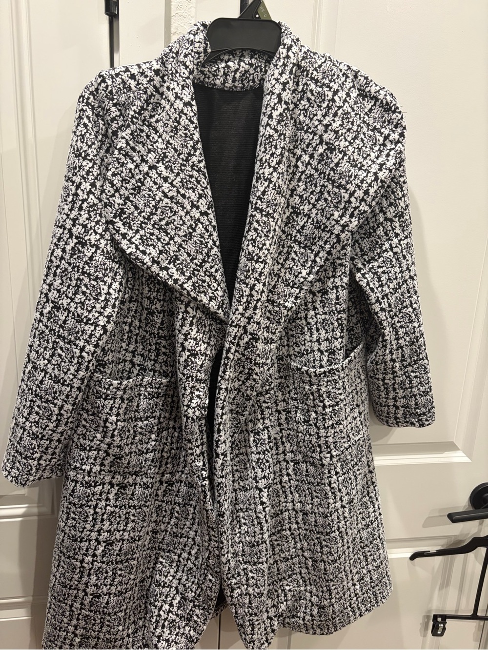 Love 83 Black and White Patterned Knit Top - Picture 5 of 5